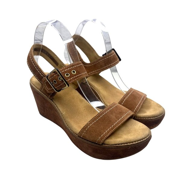 Clarks Artisian Sandals Ladies Size 8.5W Brown Suede Platform Chunky Wedge Aisle - Picture 1 of 10